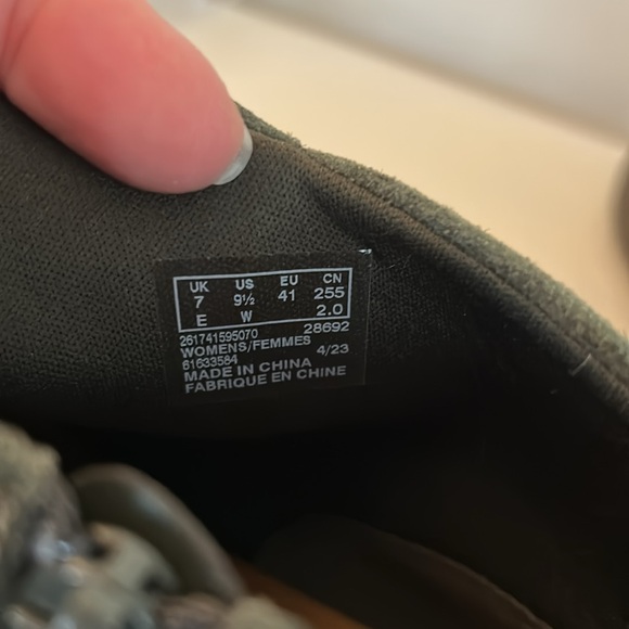 Clarks Collection Leather Ankle Boot-Caroline Derby Dark Green Women’s 9.5 Wide - Picture 7 of 7